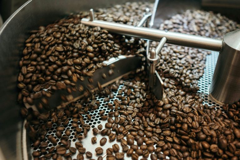 how to roast coffee at home, best practices and tips